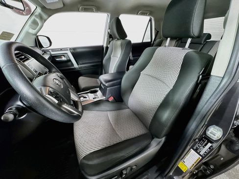 Used 2023 Toyota 4Runner SR5 AWD/4WD image 13