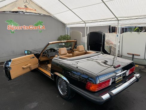 Used 1987 Mercedes-Benz 560 SL image 14