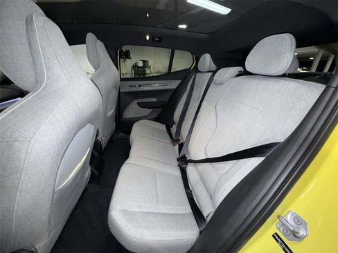 Used 2025 Volvo EX30 Ultra image 19