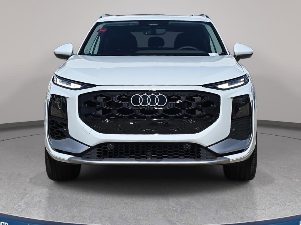 Used 2026 Audi Q3 quattro 2.0T AWD/4WD image 2