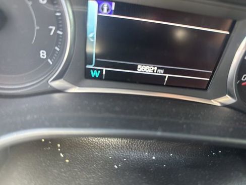 Used 2019 GMC Acadia SLT FWD image 6
