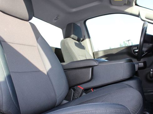 Used 2019 Chevrolet Silverado 1500 W/T w/ Trailering Package image 22