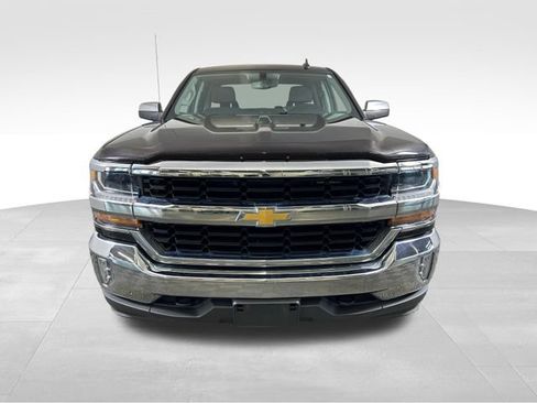 Used 2018 Chevrolet Silverado 1500 LT w/ All Star Edition AWD/4WD image 9