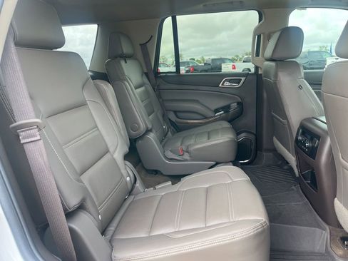Used 2019 GMC Yukon Denali w/ Denali Ultimate Package AWD/4WD image 20