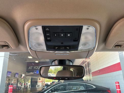 Used 2018 Jeep Grand Cherokee Limited AWD/4WD image 16