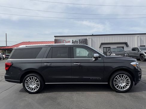 Used 2023 Ford Expedition Max Platinum AWD/4WD image 2