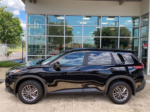 Certified 2023 Nissan Rogue S AWD/4WD image 4