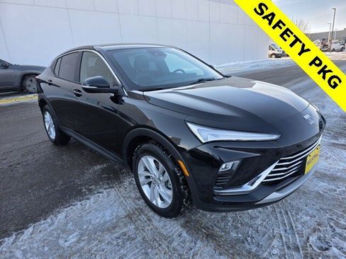 Used 2024 Buick Envista Preferred w/ Convenience I Package image 4