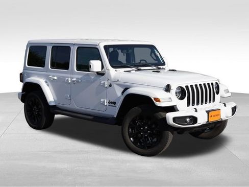 Used 2020 Jeep Wrangler Unlimited Sahara AWD/4WD image 1