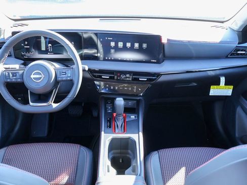 New 2026 Nissan Kicks SR image 6
