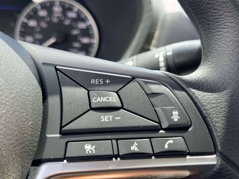 Used 2024 Nissan Sentra SV FWD image 22