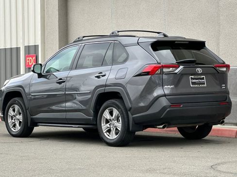 Used 2023 Toyota RAV4 XLE image 6