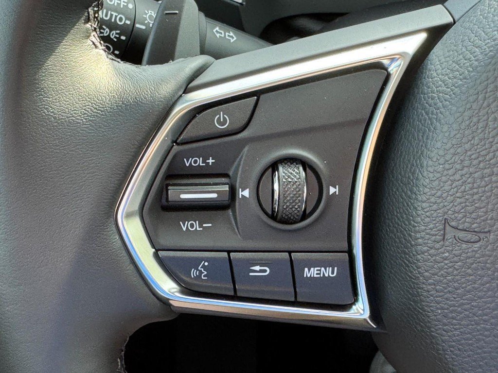 Certified 2026 Acura MDX w/ Technology Package AWD/4WD image 24