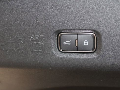 New 2025 Lincoln Navigator Reserve w/ Jet Appearance Package AWD/4WD image 20