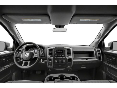Used 2019 RAM 1500 Express w/ Express Value Package AWD/4WD image 5