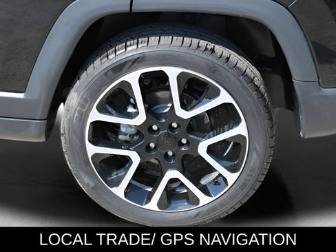 Used 2019 Jeep Compass Limited AWD/4WD image 9