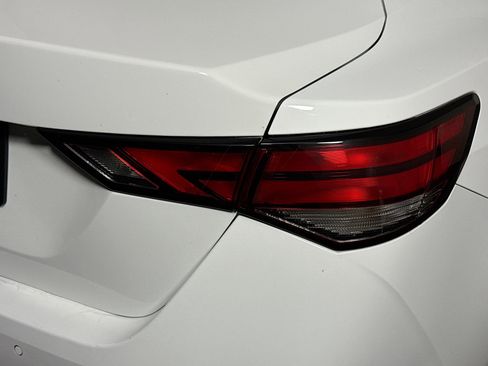 Used 2025 Nissan Sentra SV image 34