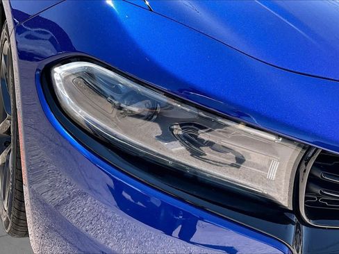 Used 2022 Dodge Charger SXT w/ Blacktop Package RWD image 26