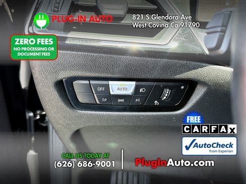 Used 2023 BMW 230i Coupe w/ Convenience Package RWD image 19