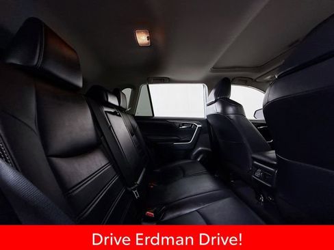 Used 2021 Toyota RAV4 XLE Premium FWD image 28