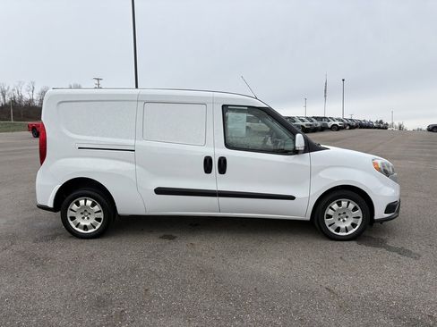 Used 2021 RAM ProMaster City Tradesman SLT image 6