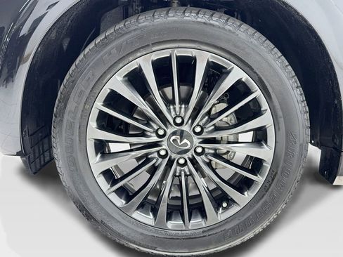 Used 2022 INFINITI QX80 Sensory w/ Cargo Package image 55