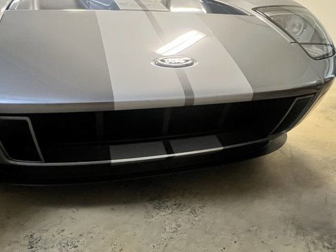 Used 2006 Ford GT RWD image 4