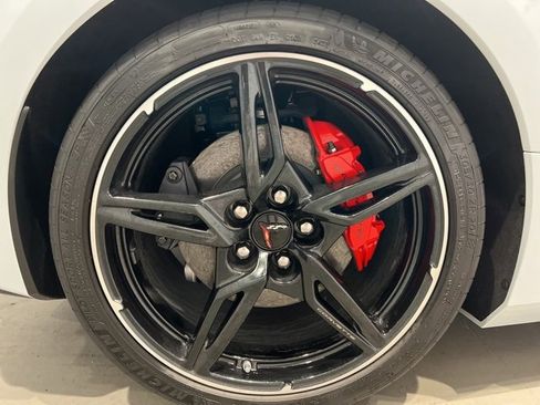 Used 2024 Chevrolet Corvette Stingray Premium Cpe w/ Battery Protection Package image 68