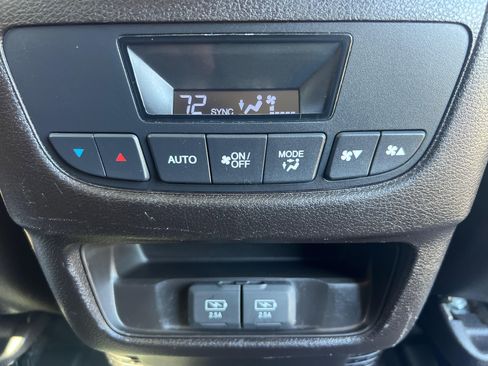 Used 2018 Acura MDX SH-AWD w/ Technology Package image 27