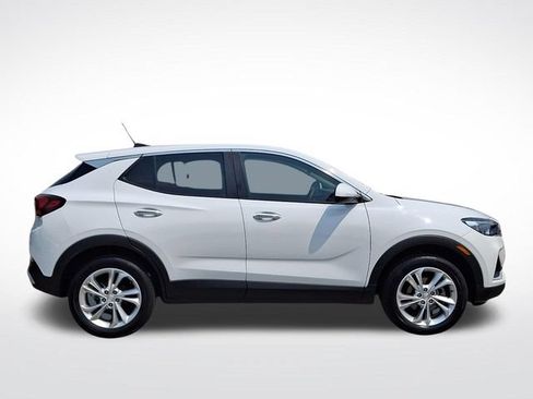 Used 2023 Buick Encore GX Preferred w/ Cold Weather Comfort Package AWD/4WD image 7