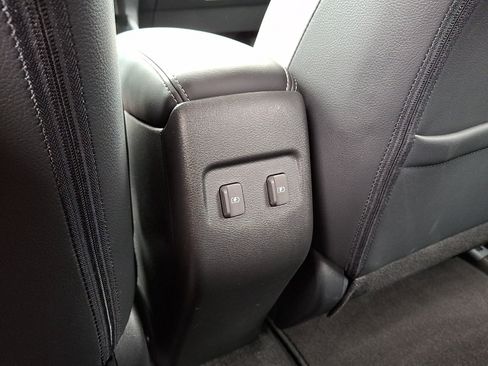 Certified 2024 Nissan Kicks SR w/ SR Premium Package FWD image 12