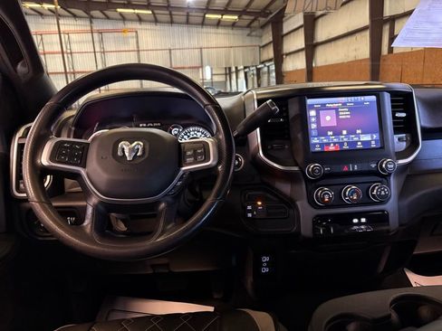 Used 2022 RAM 2500 Big Horn image 22