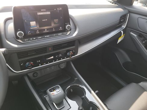 New 2026 Nissan Rogue Dark Armor FWD image 22