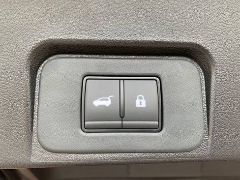 New 2026 Nissan Rogue SV FWD image 6