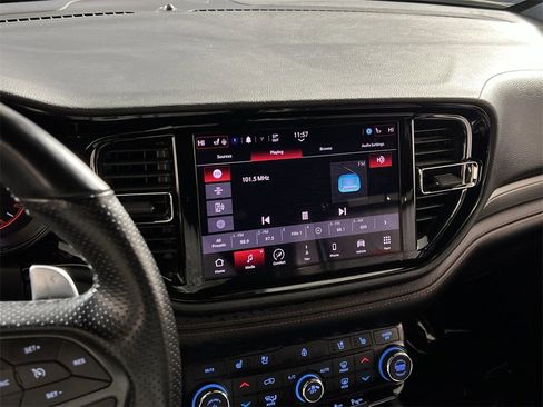 Used 2024 Dodge Durango GT image 16