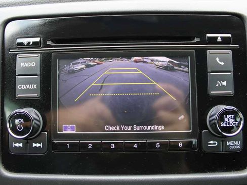 Used 2017 Honda HR-V LX image 13
