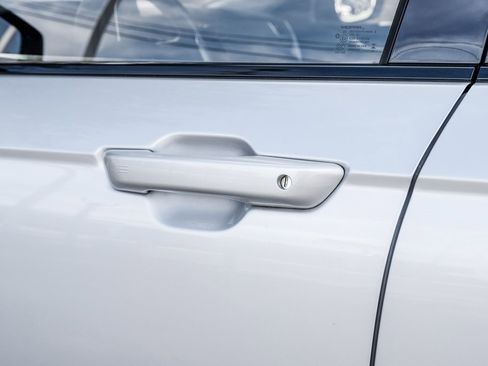 Used 2023 Jeep Grand Cherokee L Limited image 51