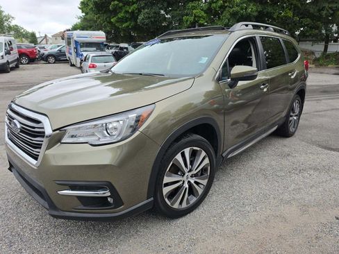 Used 2022 Subaru Ascent Limited w/ Technology Package AWD/4WD image 8