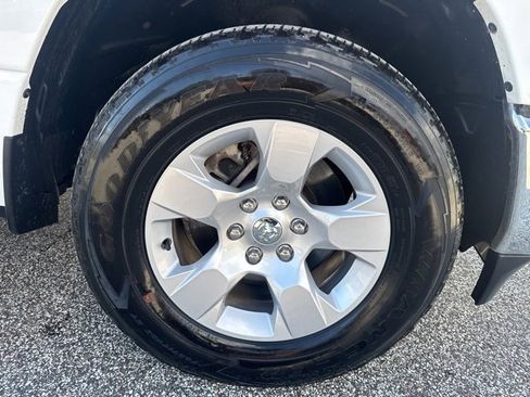 Used 2023 RAM 1500 Big Horn image 9