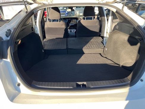 Used 2017 Toyota Prius One image 21