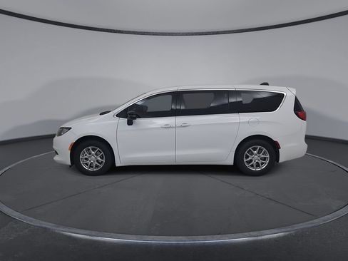 New 2027 Chrysler Pacifica LX FWD image 9