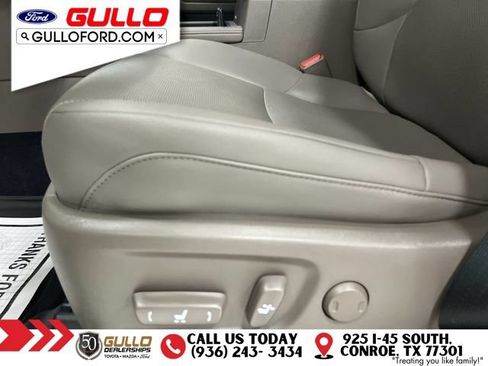 Used 2023 Lexus GX 460 Premium AWD/4WD image 22