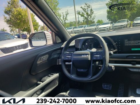 New 2027 Kia Telluride SX w/ Towing Package FWD image 19