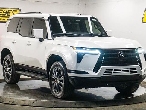 Used 2025 Lexus GX 550 image 5