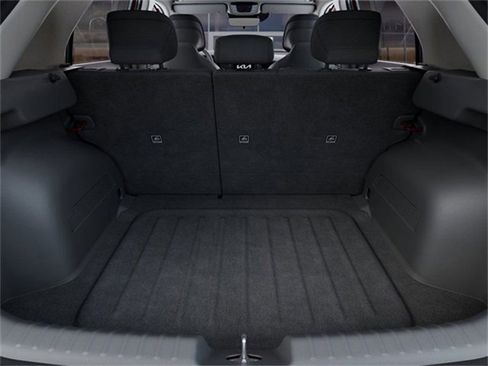 New 2025 Kia Niro LX image 19