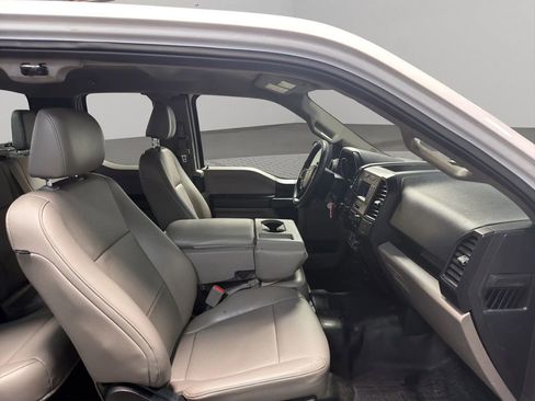 Used 2016 Ford F150 XL w/ Heavy-Duty Payload Package image 22