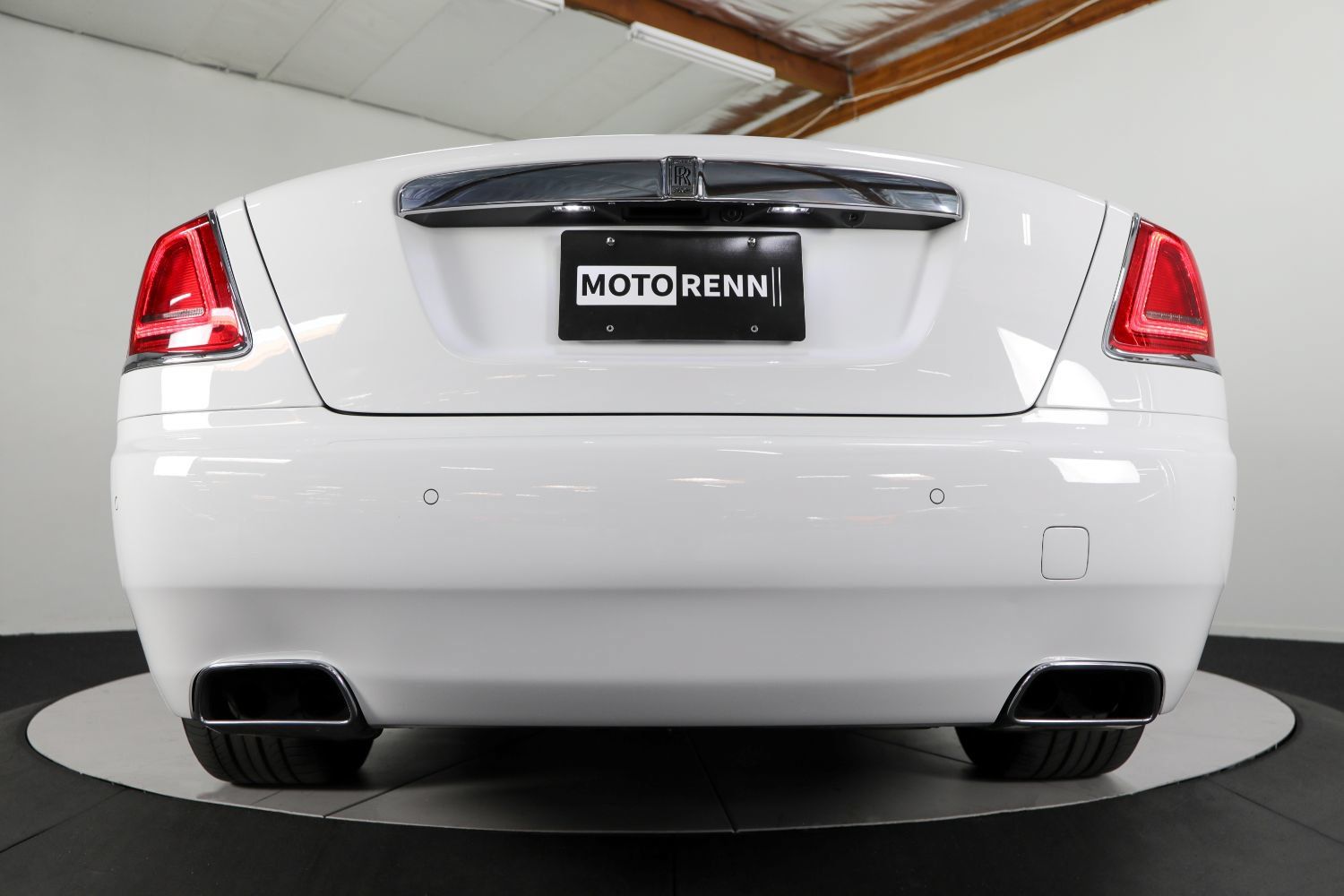 Used 2018 Rolls-Royce Dawn RWD image 28