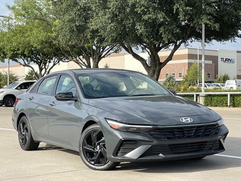 Used 2026 Hyundai Elantra Sport w/ Cargo Package FWD image 2