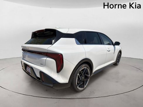 New 2026 Kia K4 GT-Line FWD image 4