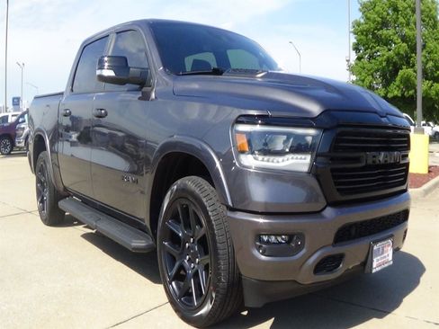 Certified 2022 RAM 1500 Laramie AWD/4WD image 4